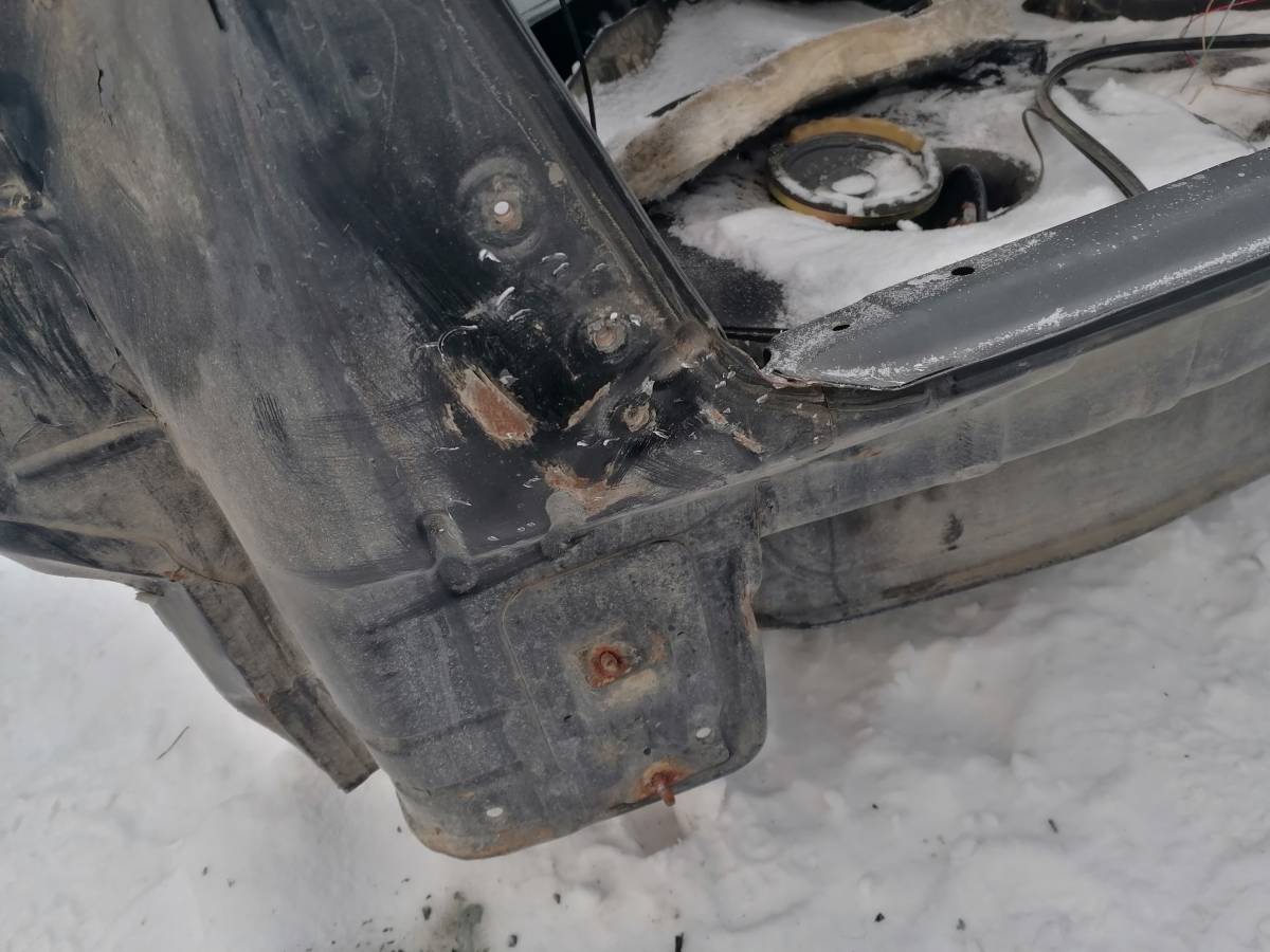 Панель задняя Suzuki Liana 2001-2007