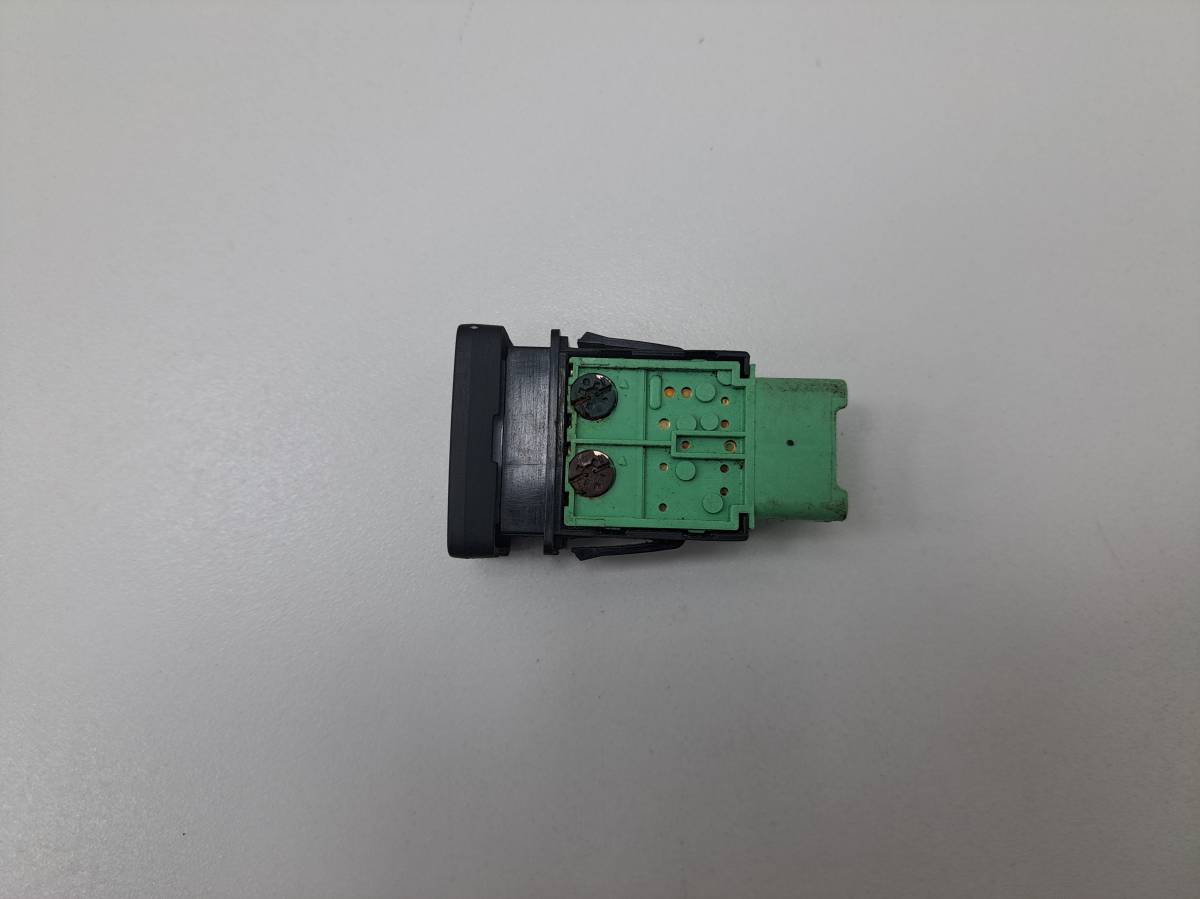 Кнопка противотуманки Suzuki SX4 2006-2013
