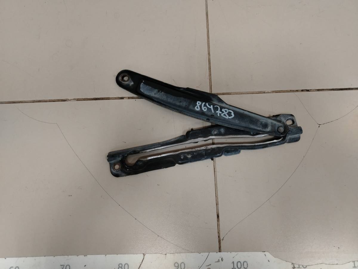 Ограничитель двери Toyota Land Cruiser Prado (J120) 2002-2009