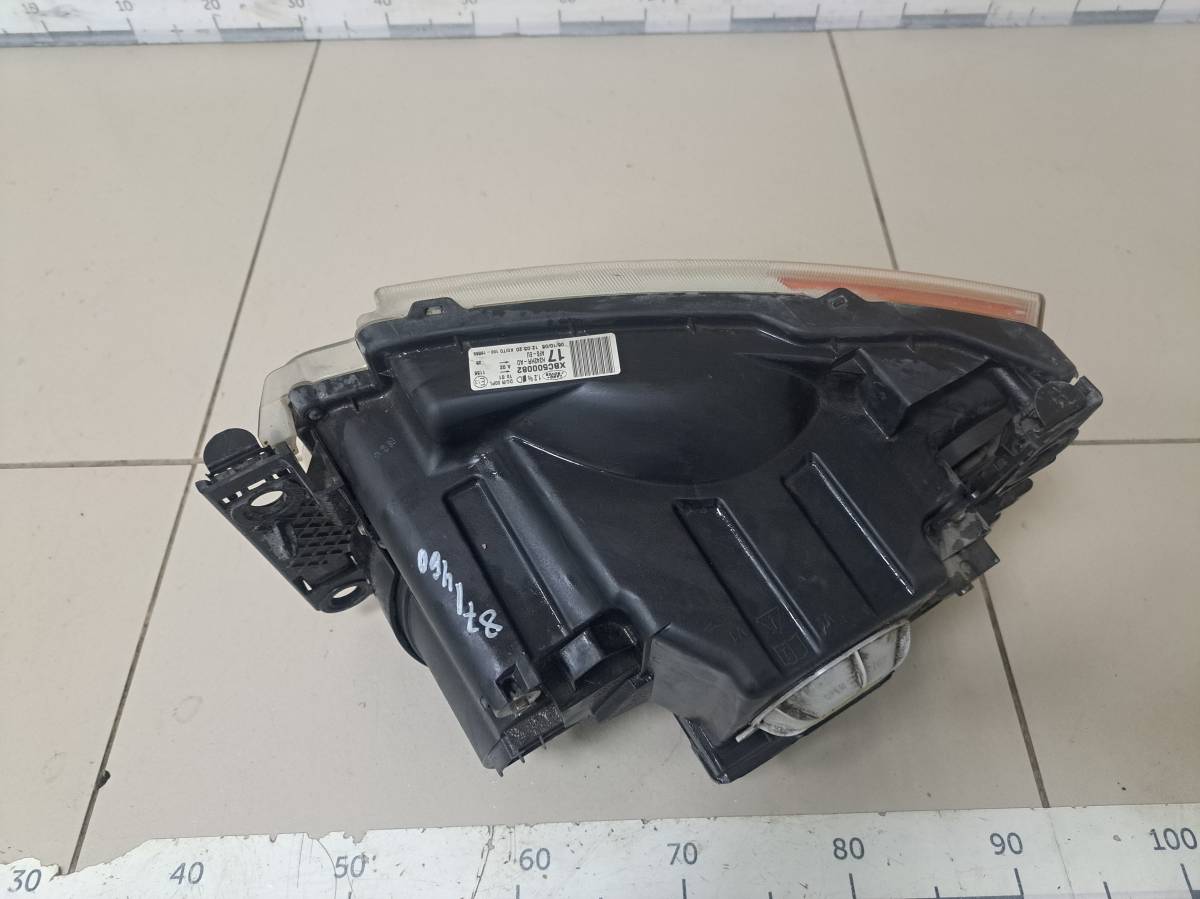 Фара правая Land Rover Discovery 3 2004-2009