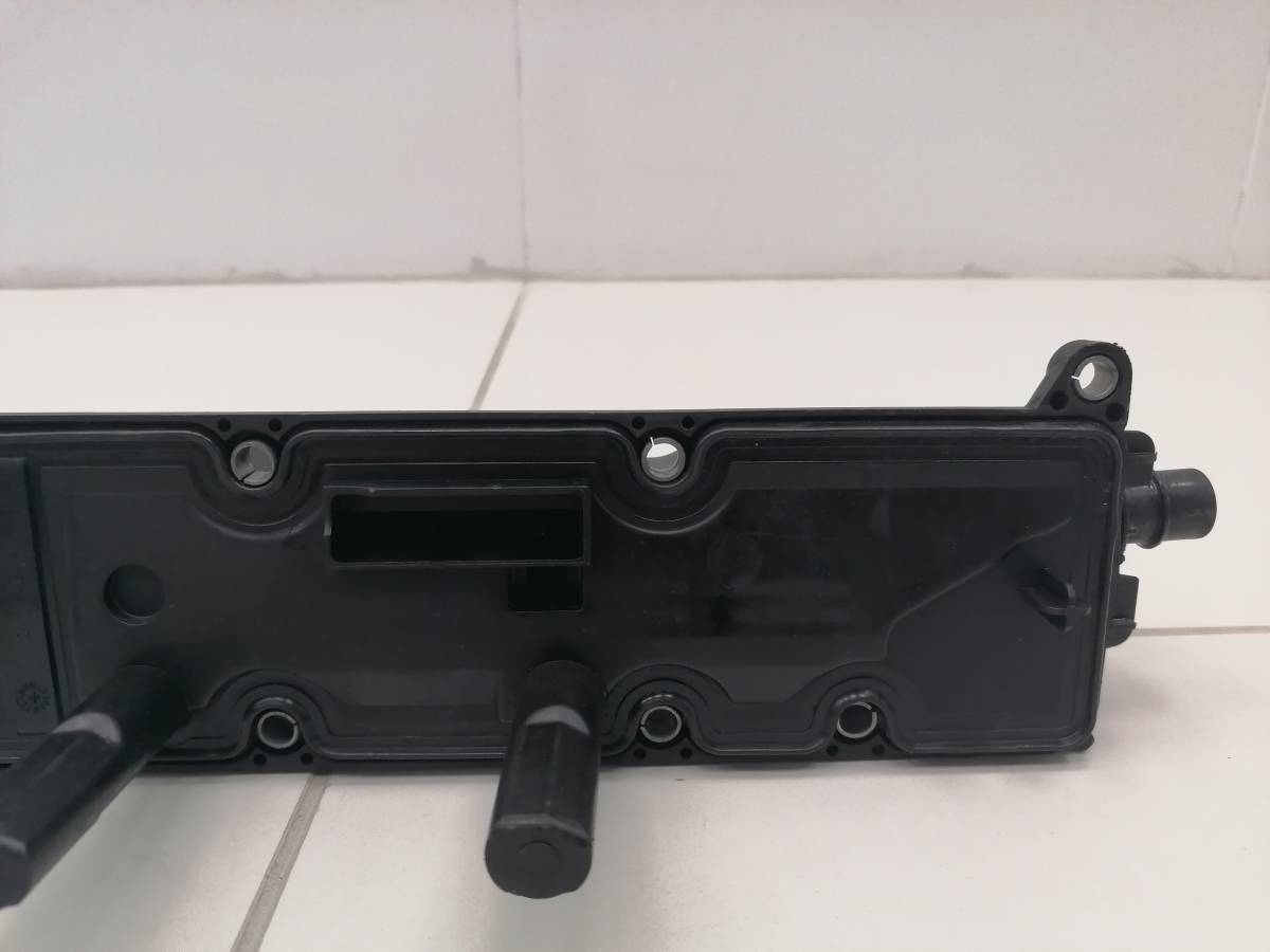Крышка головки блока (клапанная) Peugeot 407 2004-2010