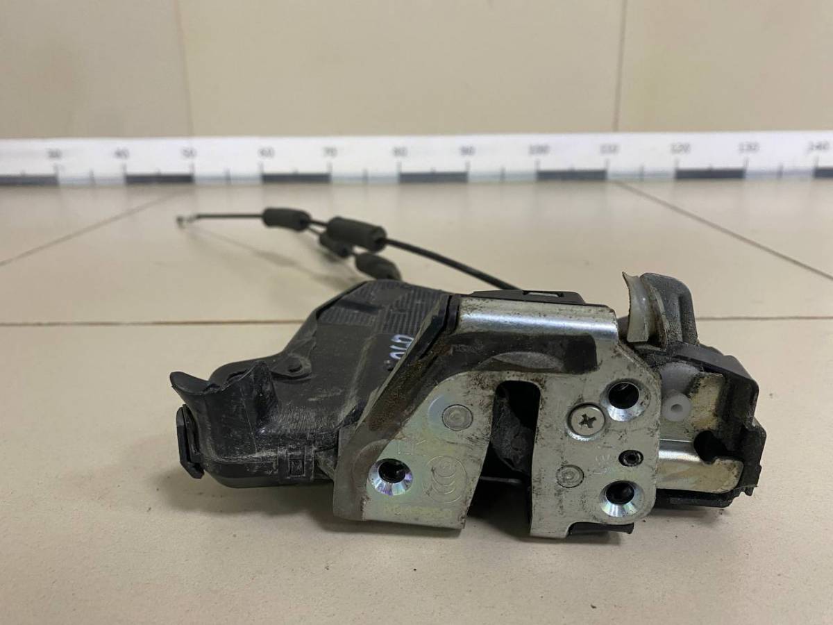 Замок двери передней правой Toyota Camry (V50) 2011-2017