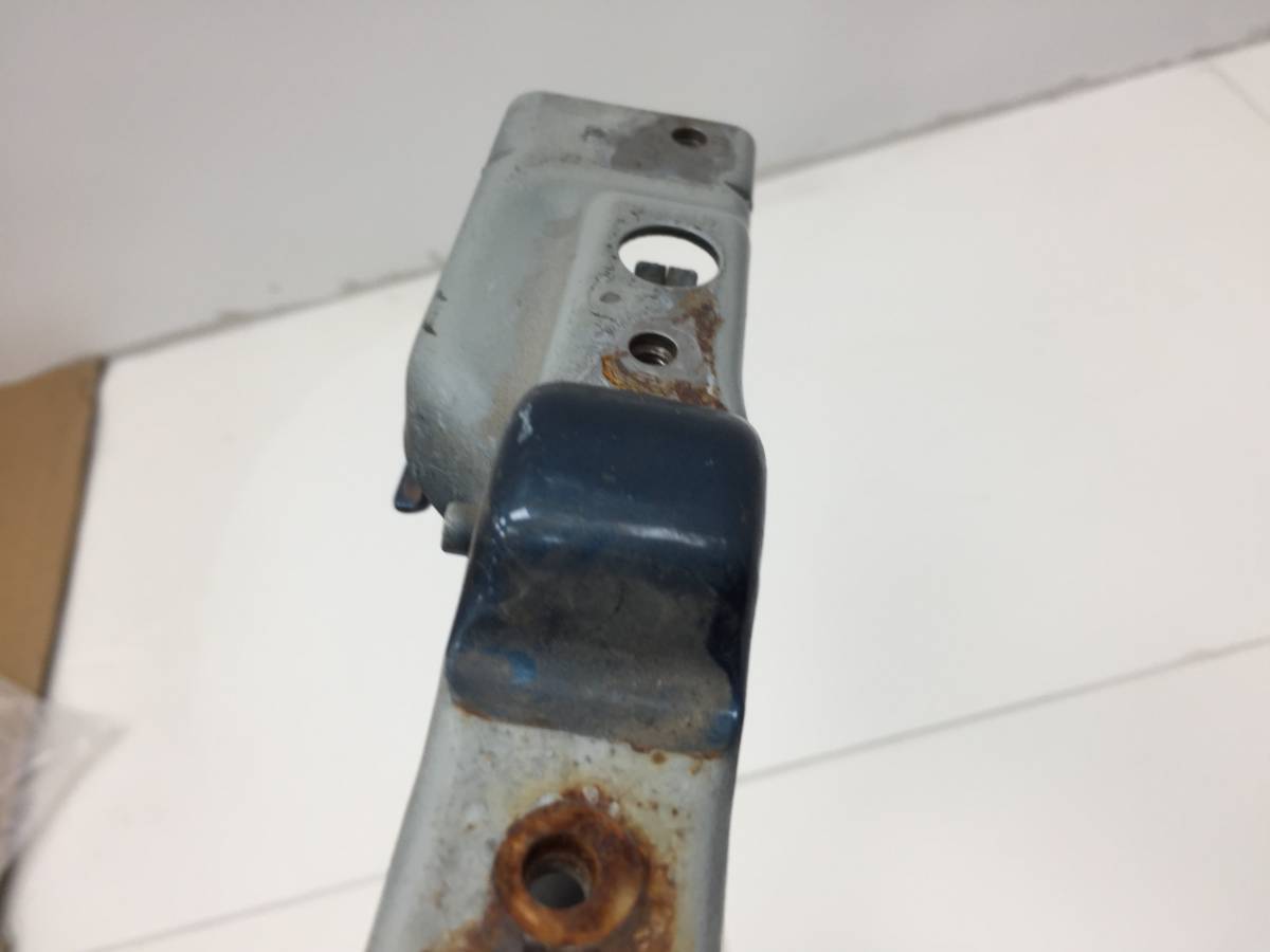 Петля крышки багажника Hyundai Elantra (XD) 2000-2005