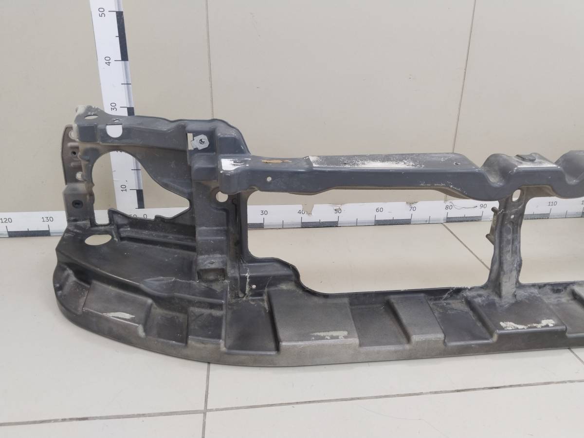 Рамка радиатора Ford Explorer 2010>