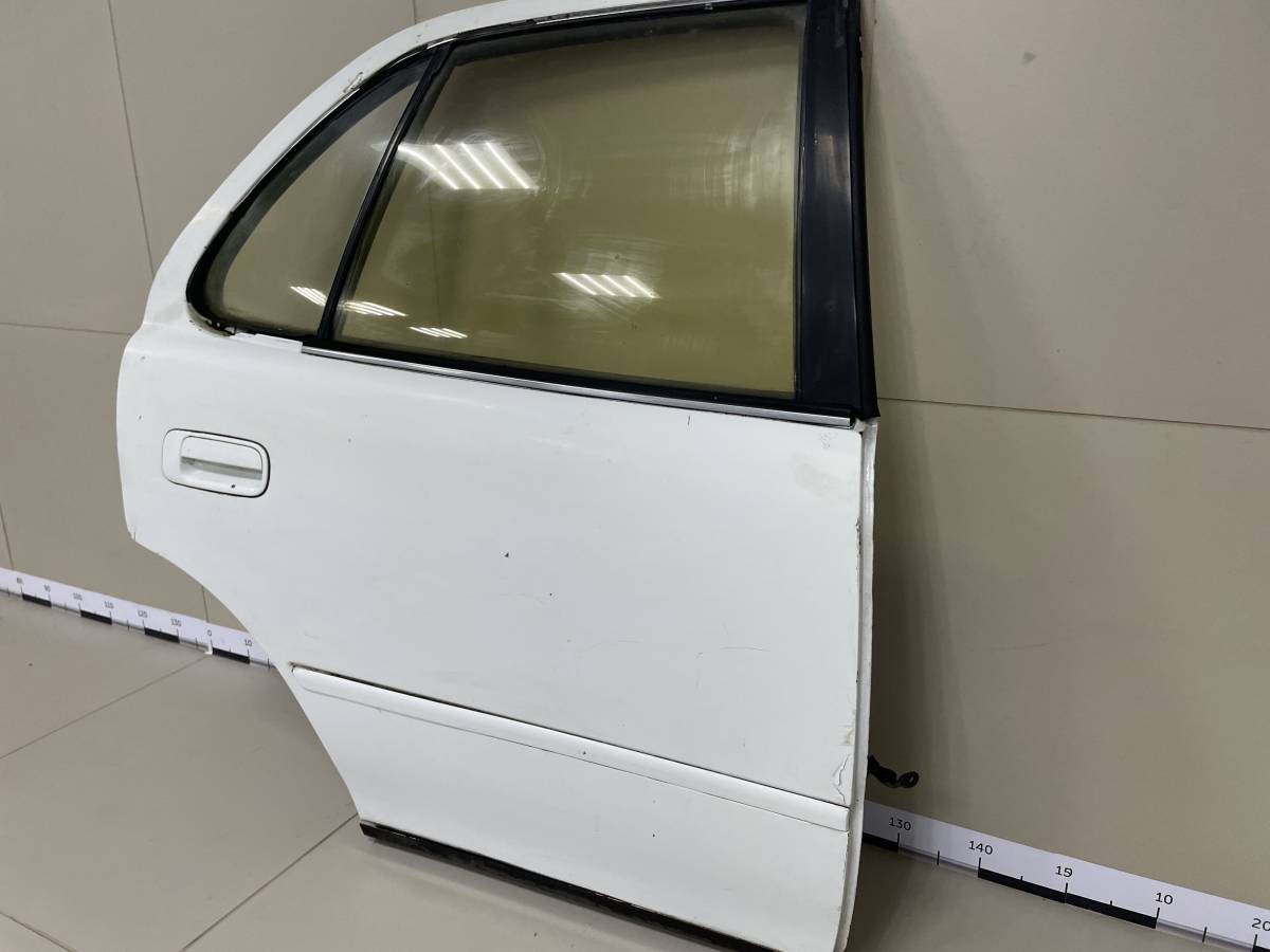 Дверь задняя правая Toyota Camry (SV30) 1990-1994