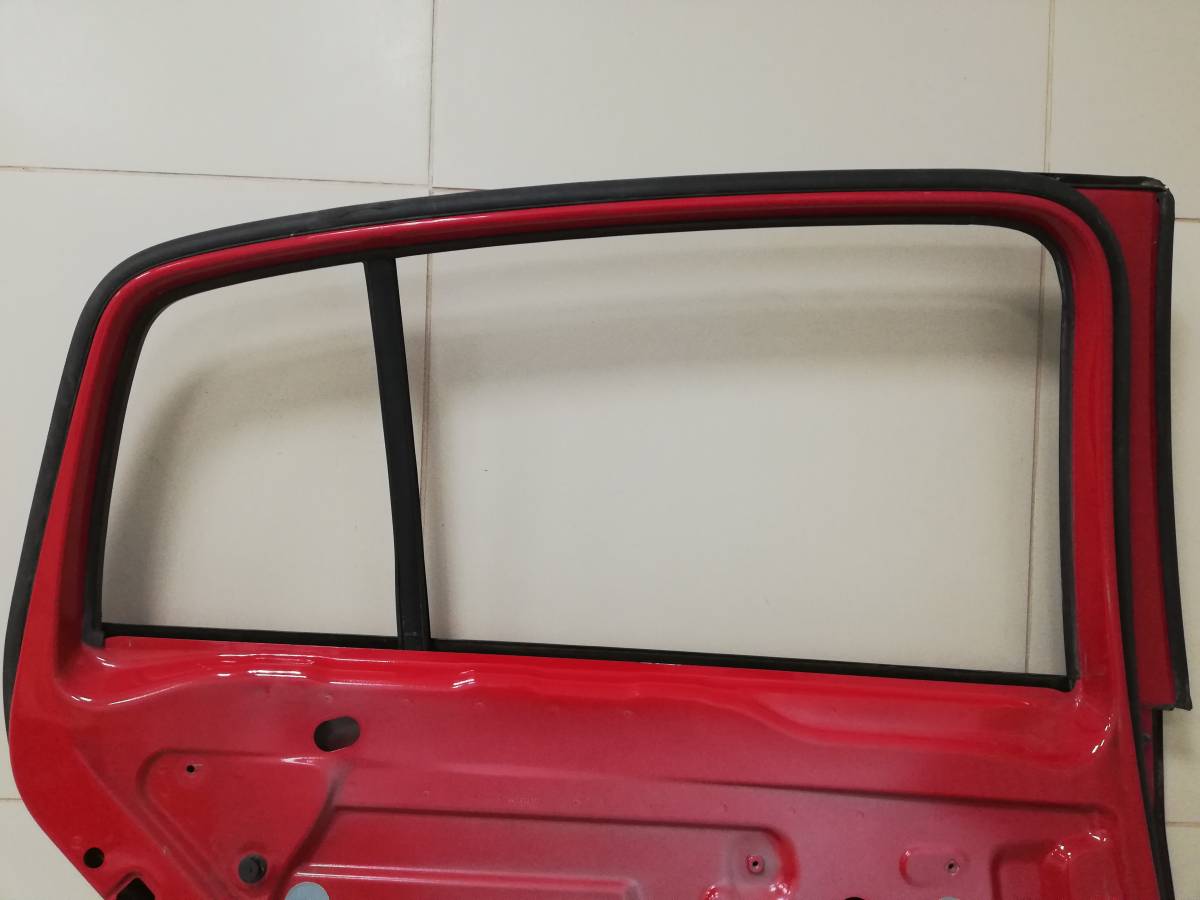 Дверь задняя левая Volkswagen Golf Plus 5 2005-2014