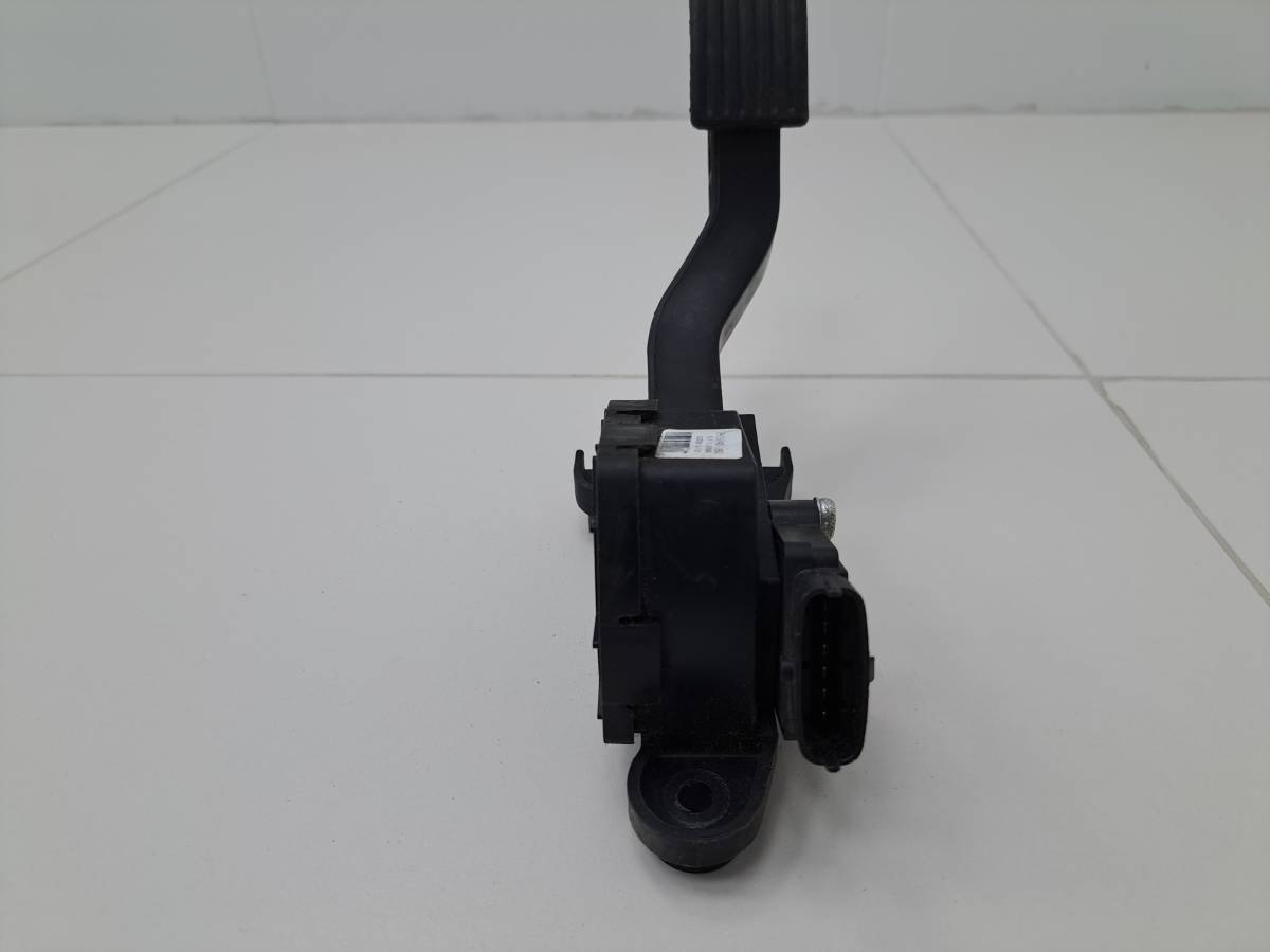 Педаль газа Kia Rio 3 (UB) 2011-2017
