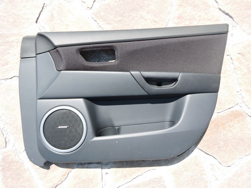 Обшивка двери передней правой для Mazda 3 (BK) 2002-2009