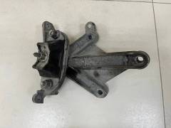Кронштейн КПП Renault Sandero 2009-2014