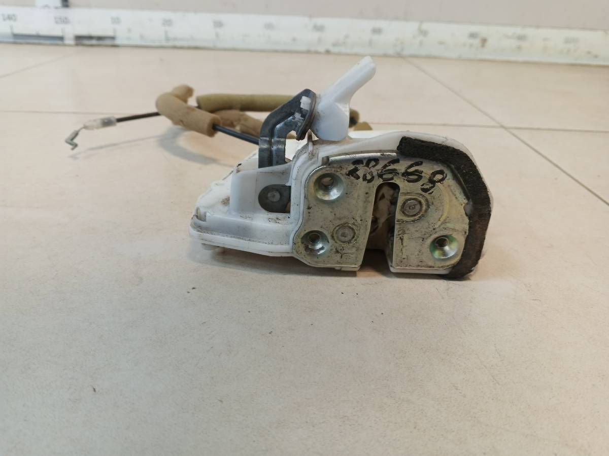 Замок двери задней левой Mazda Mazda 3 (BL) 2009-2013