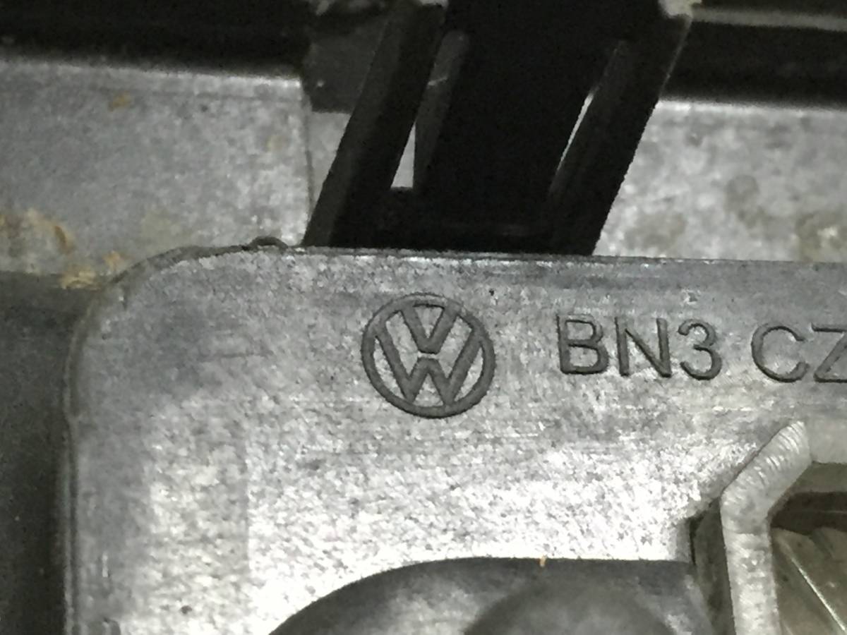 Накладка двери багажника Volkswagen Tiguan (5N2) 2011-2016
