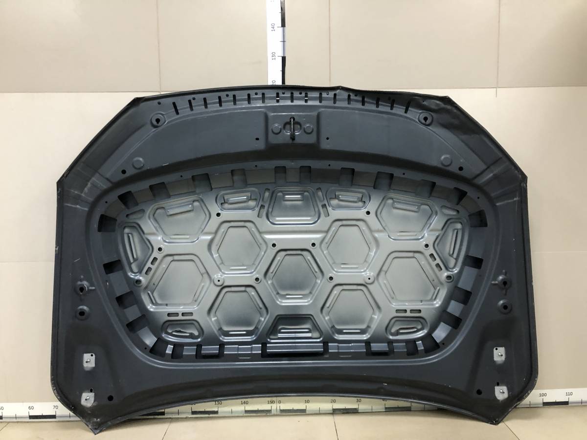 Капот Geely Monjaro 2022>