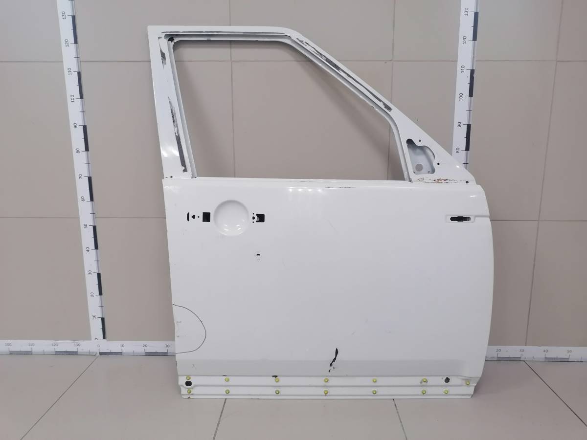 Дверь передняя правая Land Rover Discovery 3 2004-2009