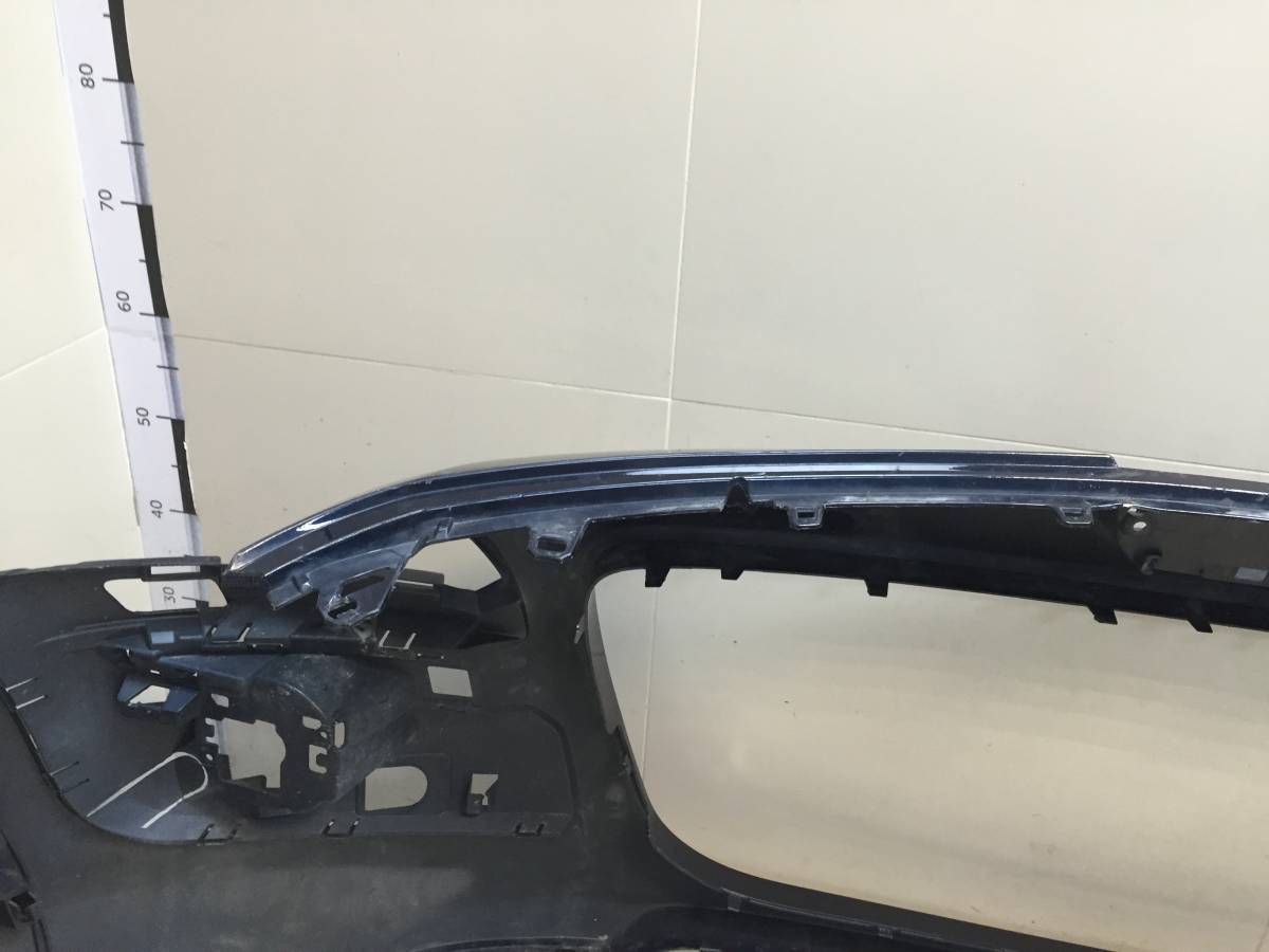 Бампер передний Peugeot 3008 2010-2016