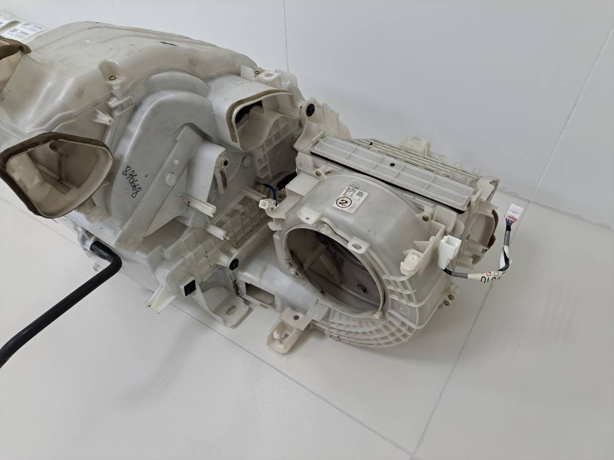 Корпус отопителя Toyota Camry (XV30) 2001-2006