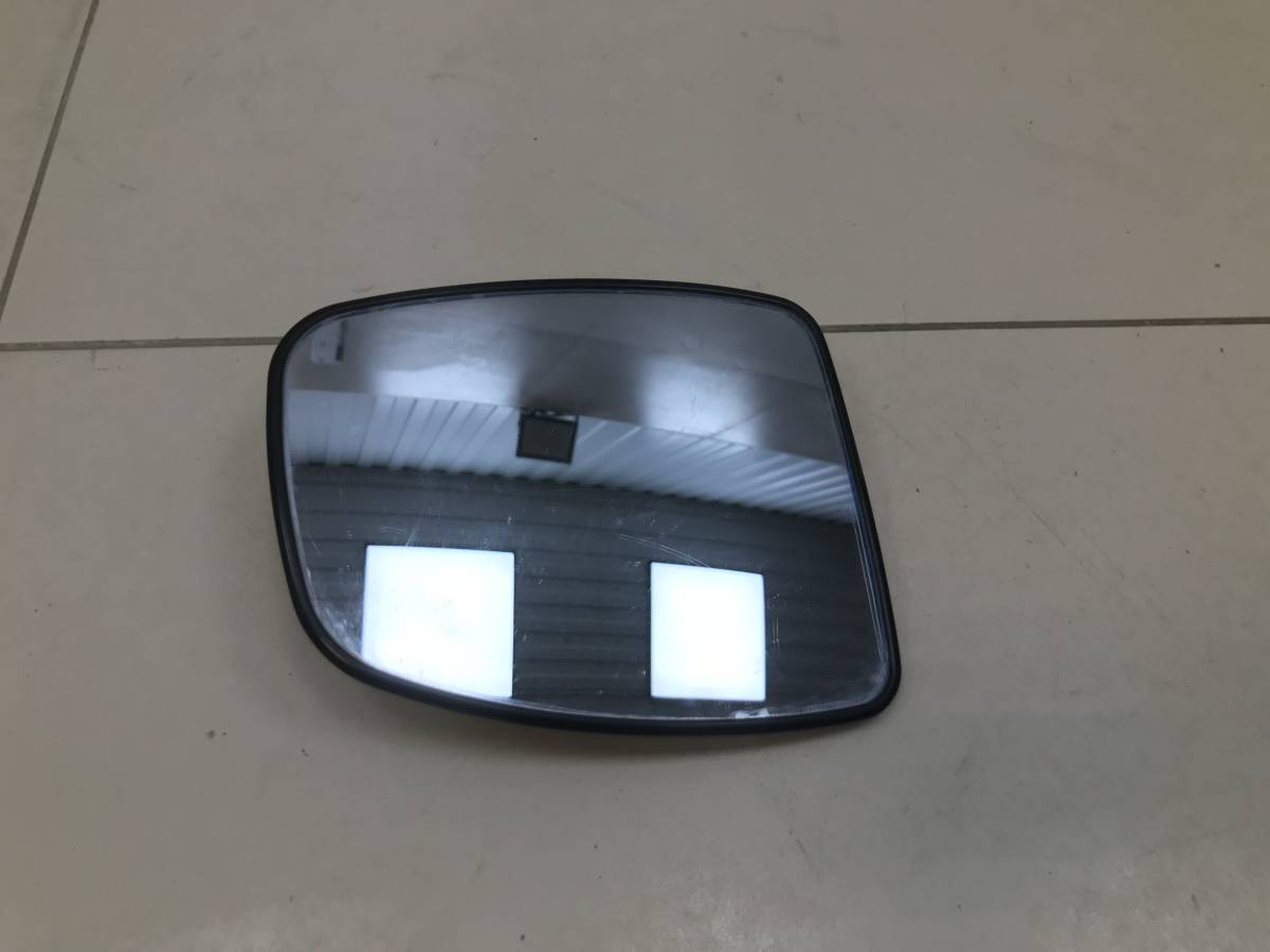 Стекло зеркала электрического правого Honda Fit (GP,GK) 2013-2020