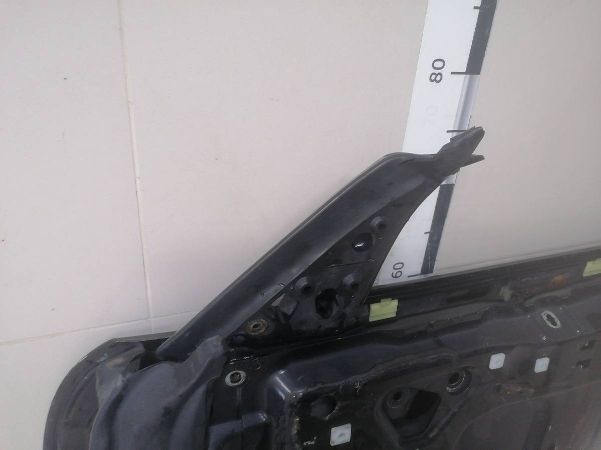 Дверь передняя правая Subaru Forester (S10) 1997-2000
