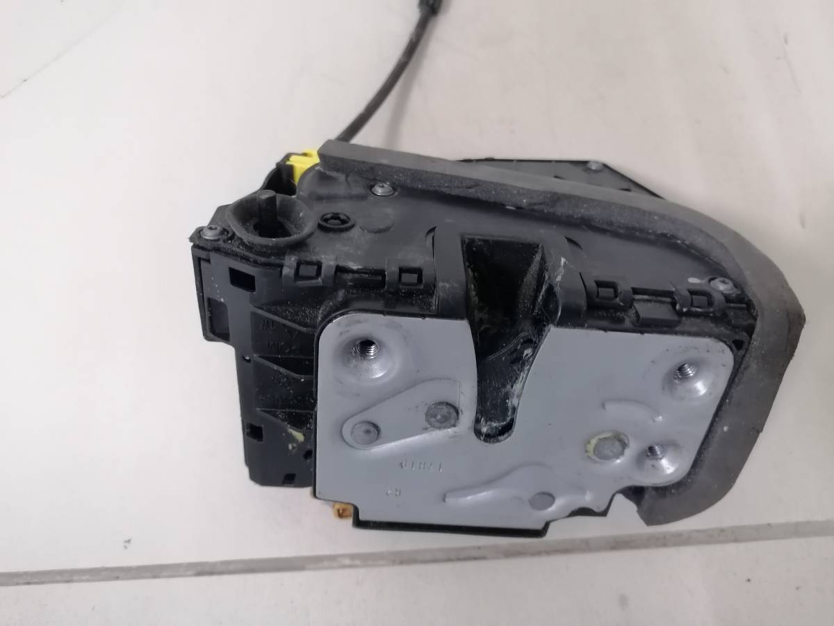 Замок двери задней правой Chevrolet Cobalt (T250) 2011-2015