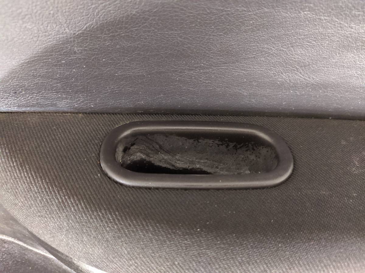 Обшивка двери задней правой Peugeot 307 2001-2008