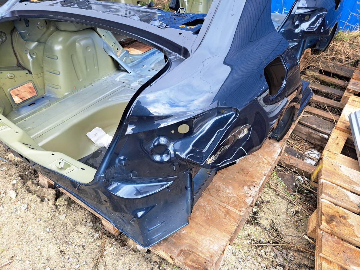 Крыло заднее правое Citroen C4 2011>