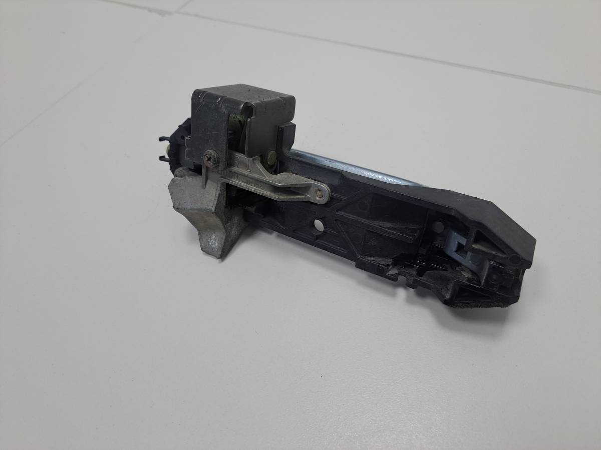 Ручка двери передней наружная левая Nissan Micra (K12) 2002-2010