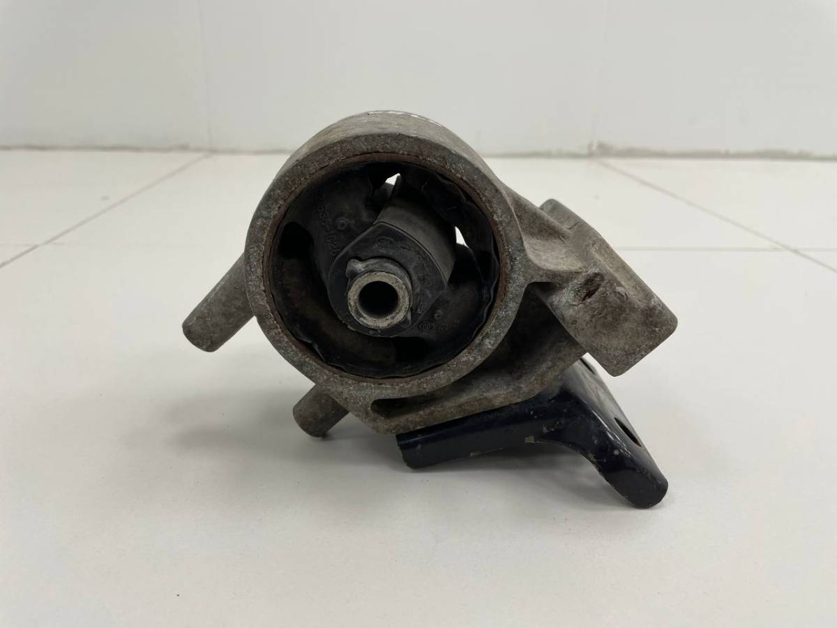 Опора двигателя левая Hyundai Getz 2002-2010