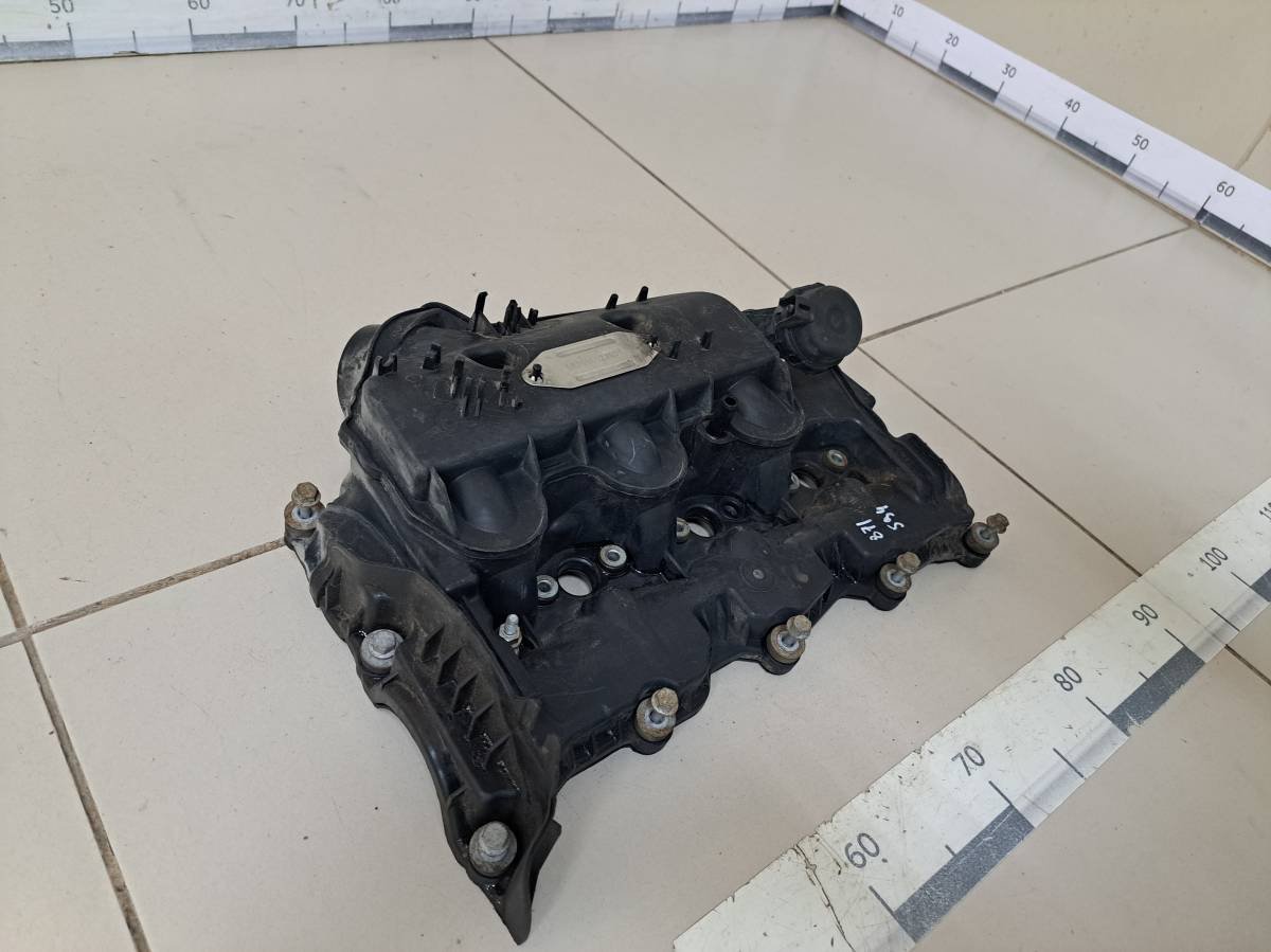 Крышка головки блока (клапанная) Land Rover Discovery 3 2004-2009