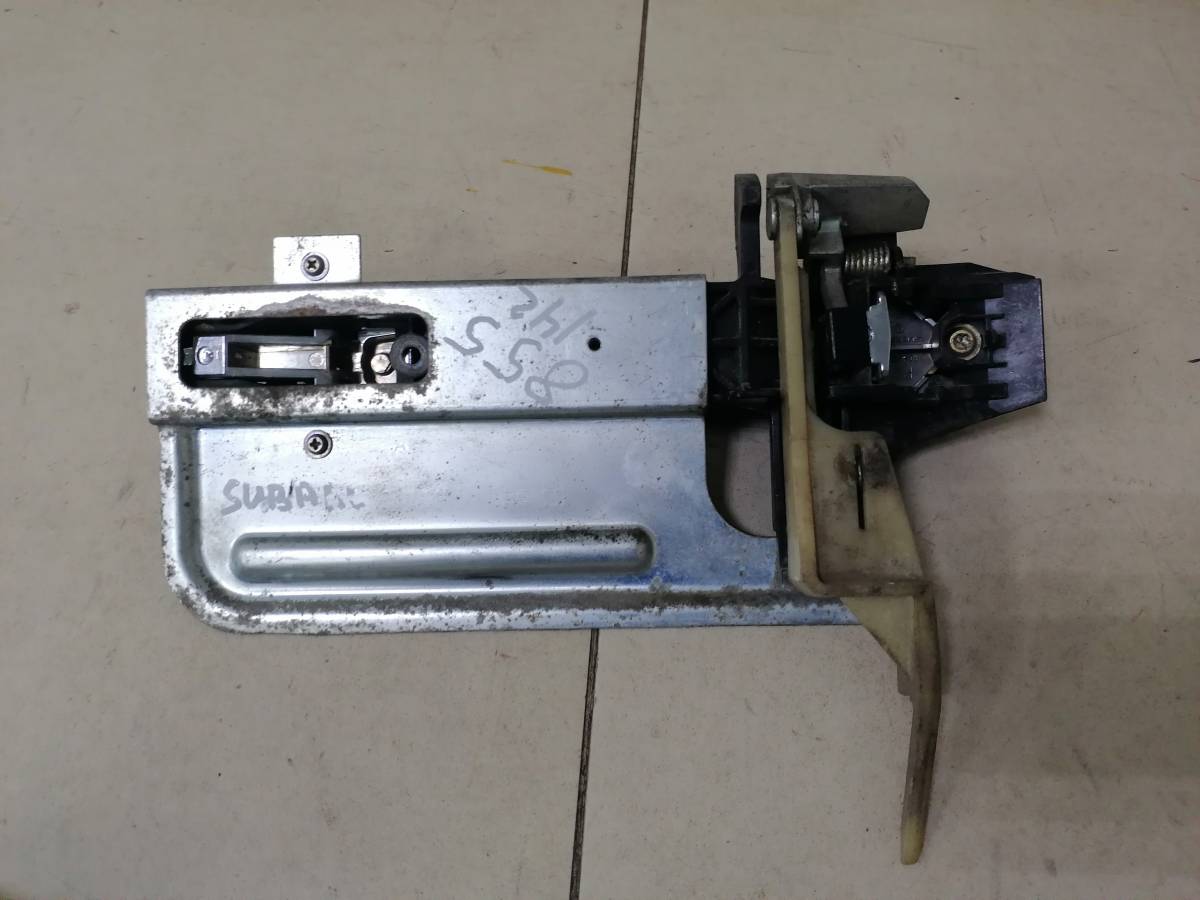 Ручка двери задней наружная правая Subaru Tribeca (B9) 2005-2014