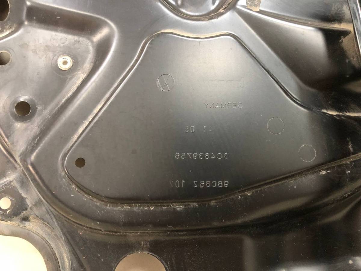 Стеклоподъемник электр. задний правый Volkswagen Passat B6 2005-2010