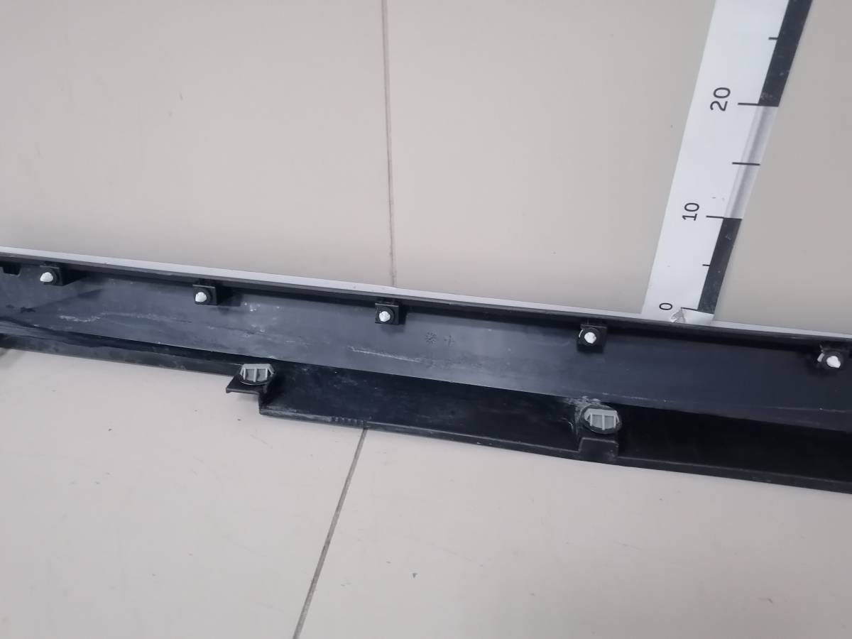 Накладка на порог (наружная) FAW Bestune T55 2021