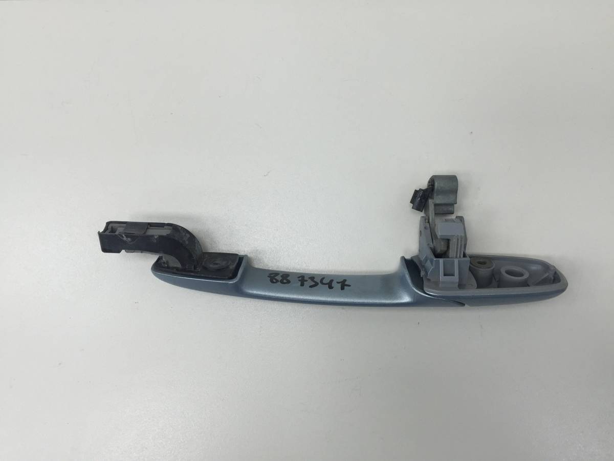 Ручка двери наружная правая Mazda Mazda 3 (BK) 2002-2009