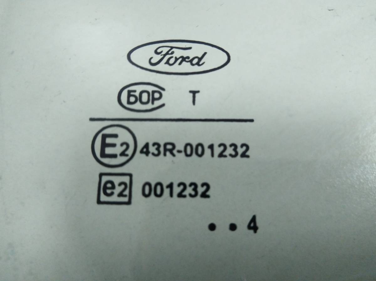Стекло двери задней левой Ford Focus 1 1998-2004