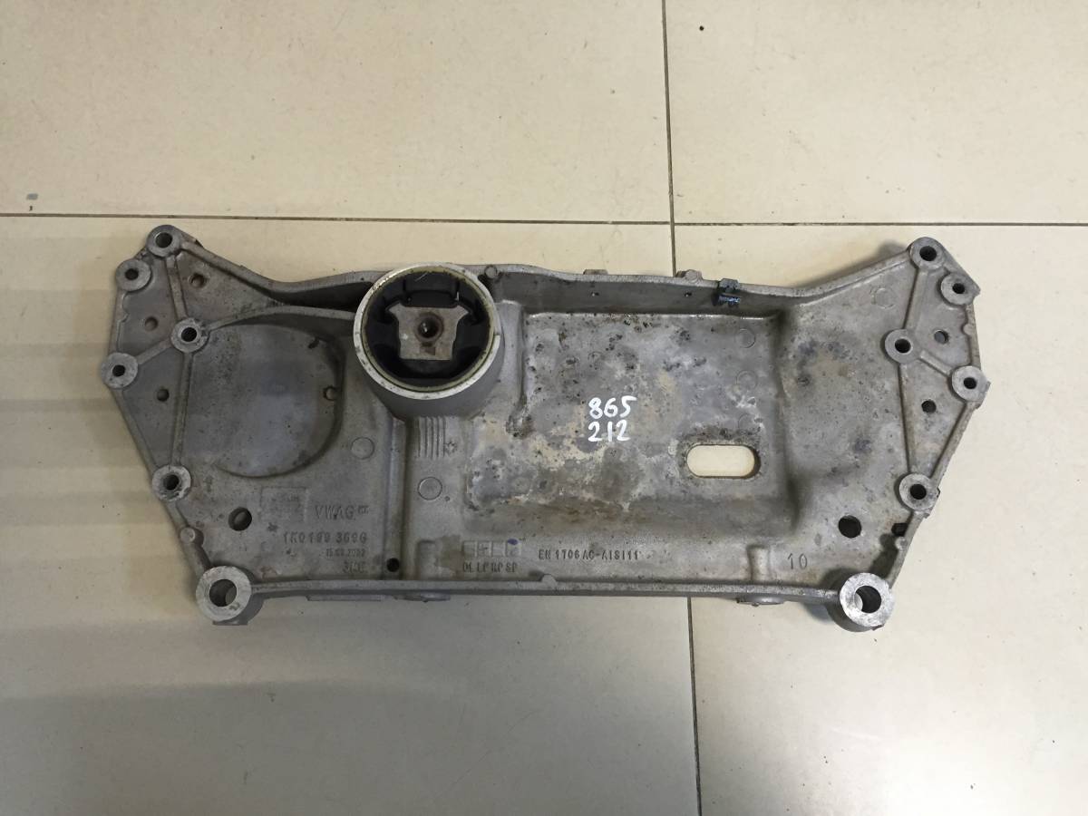 Балка подмоторная Volkswagen Jetta (1K) 2006-2011