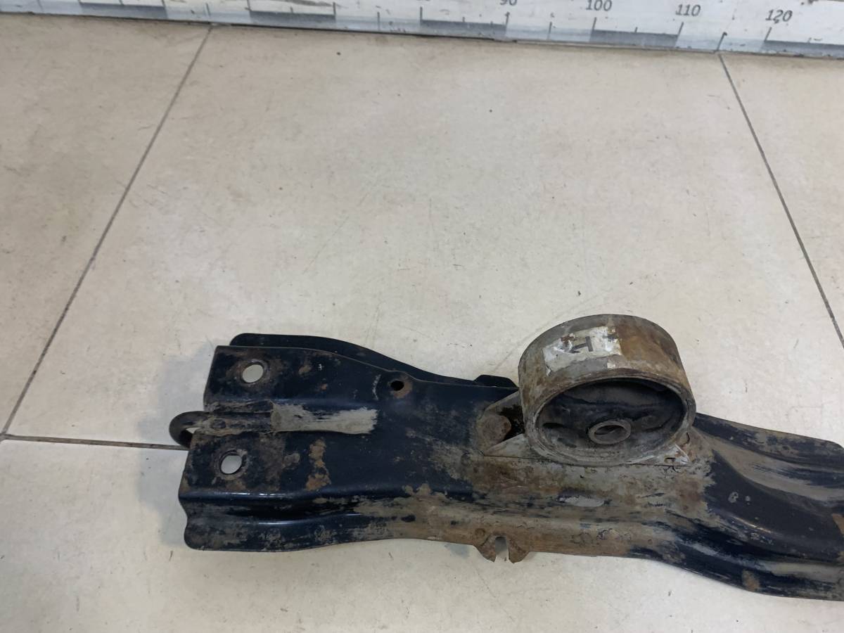 Балка подмоторная Mitsubishi Outlander (CU) 2001-2008
