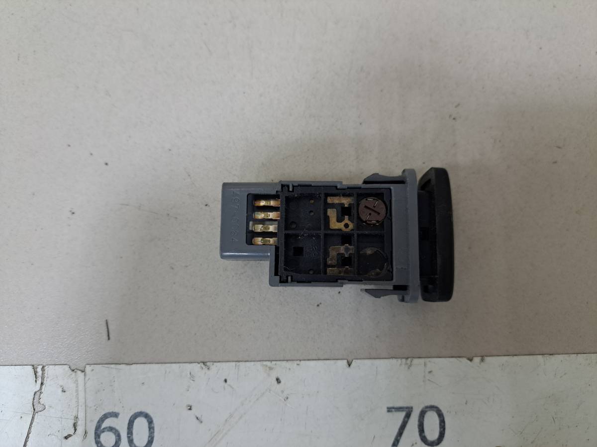 Кнопка блокировки дифференциала Toyota Land Cruiser Prado (J120) 2002-2009