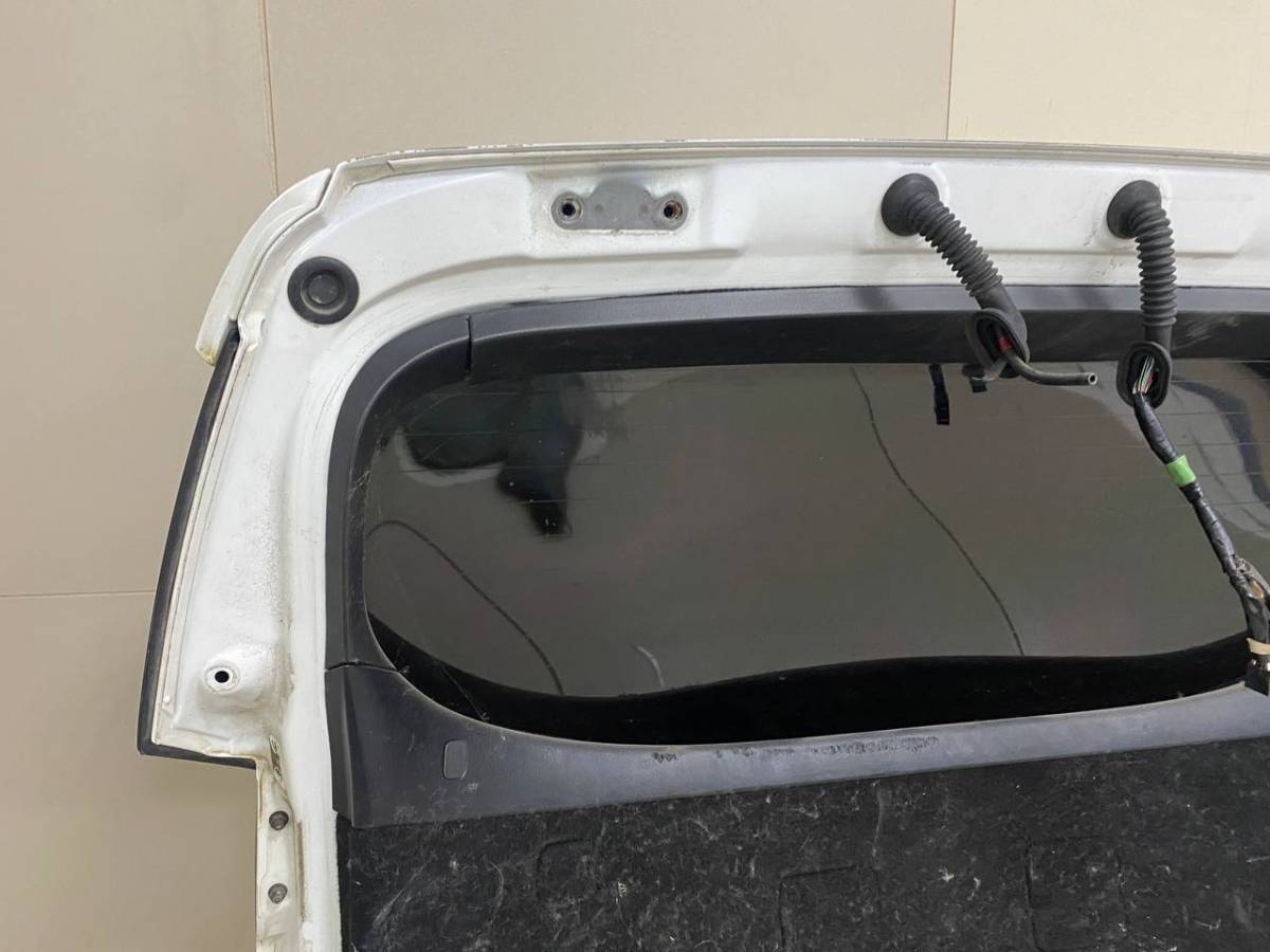 Дверь багажника со стеклом Toyota Caldina (T240) 2002-2007