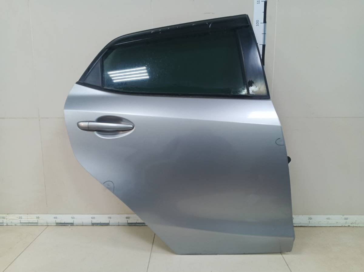 Дверь задняя правая Mazda Demio DE 2007-2011