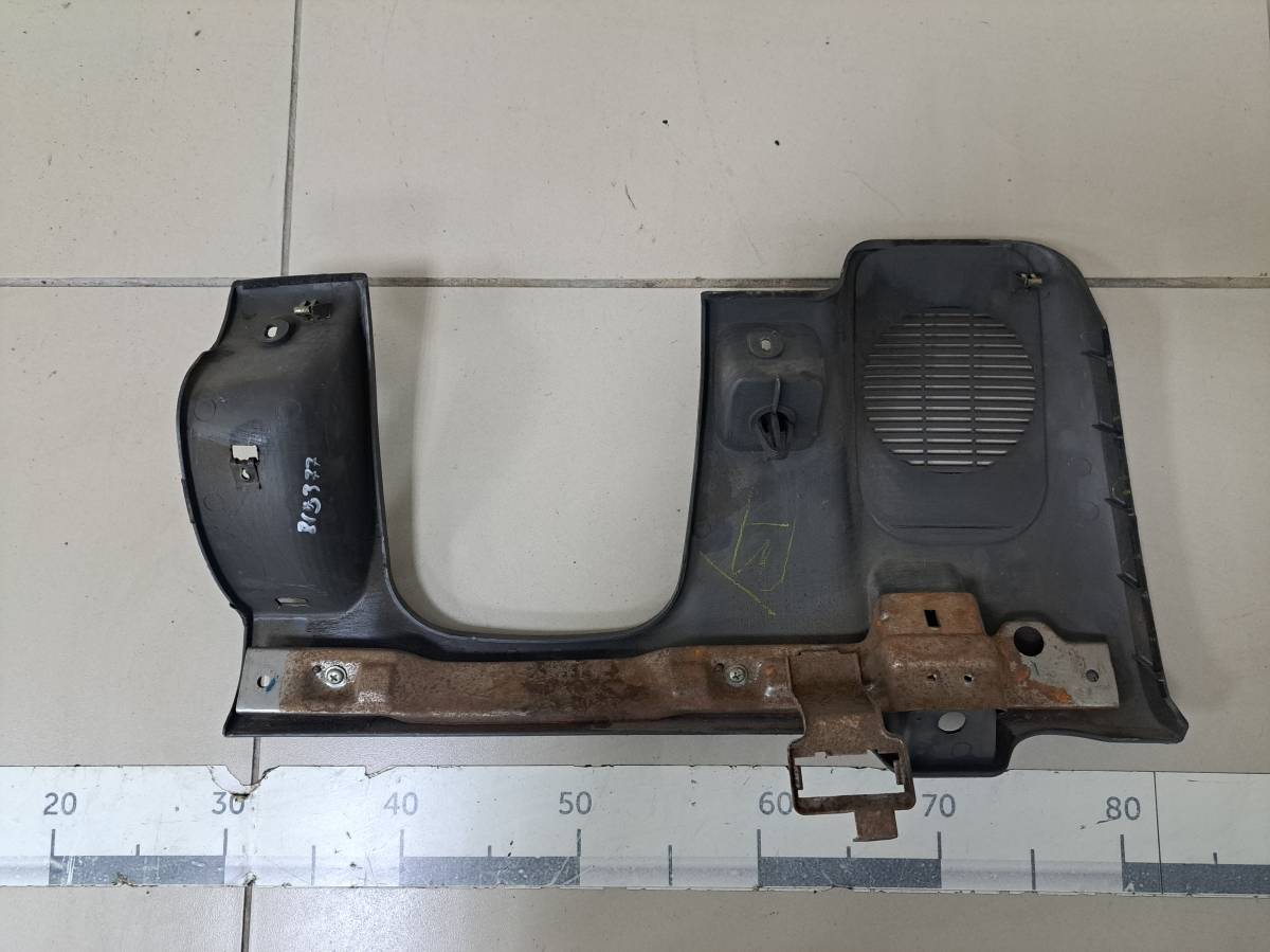 Накладка (кузов внутри) Mitsubishi L200 (K6,K7) 1996-2006 Накладка (кузов внутри) Mitsubishi L200 (K6,K7) 1996-2006