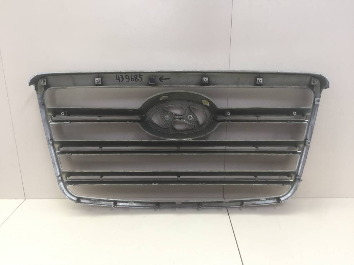 Решетка радиатора Hyundai Starex (H1) 1997-2007