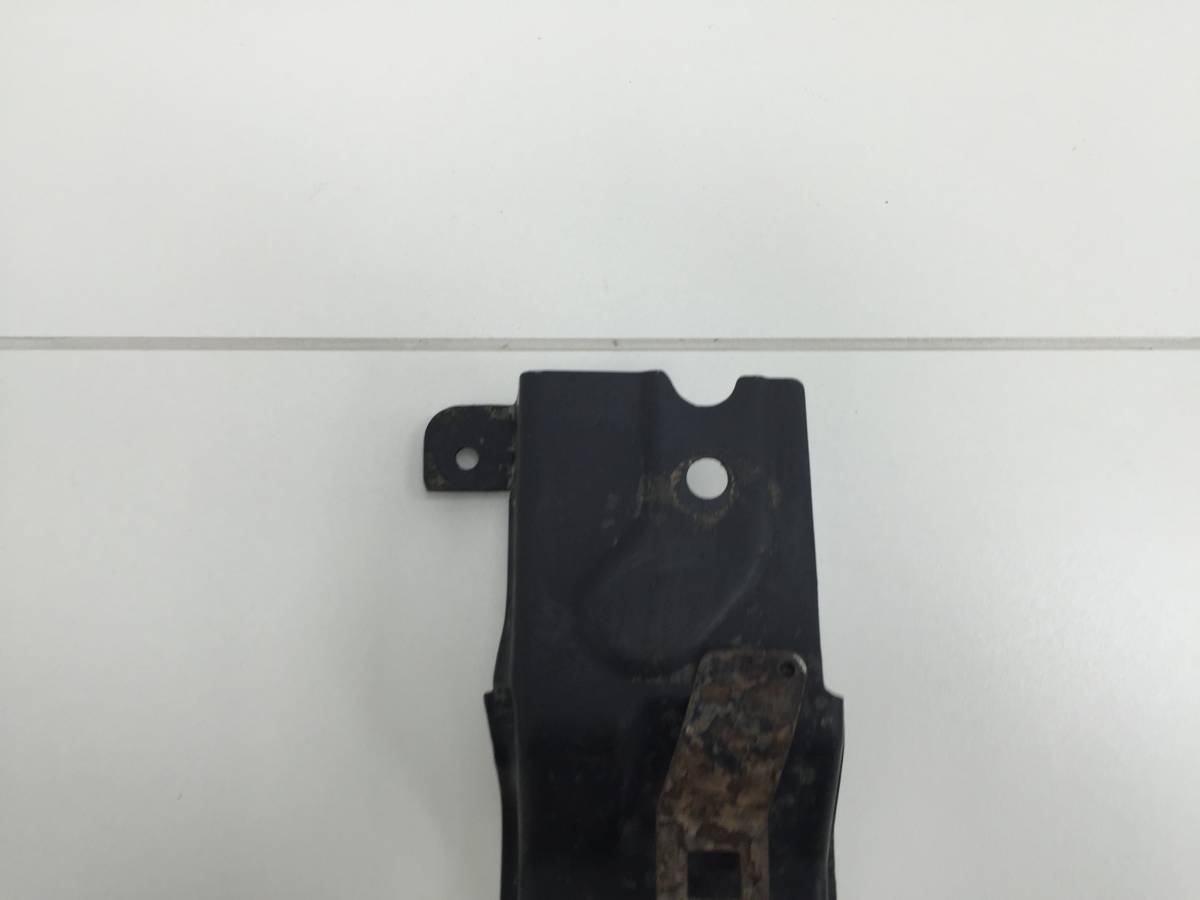 Кронштейн замка капота Kia Spectra 2001-2011