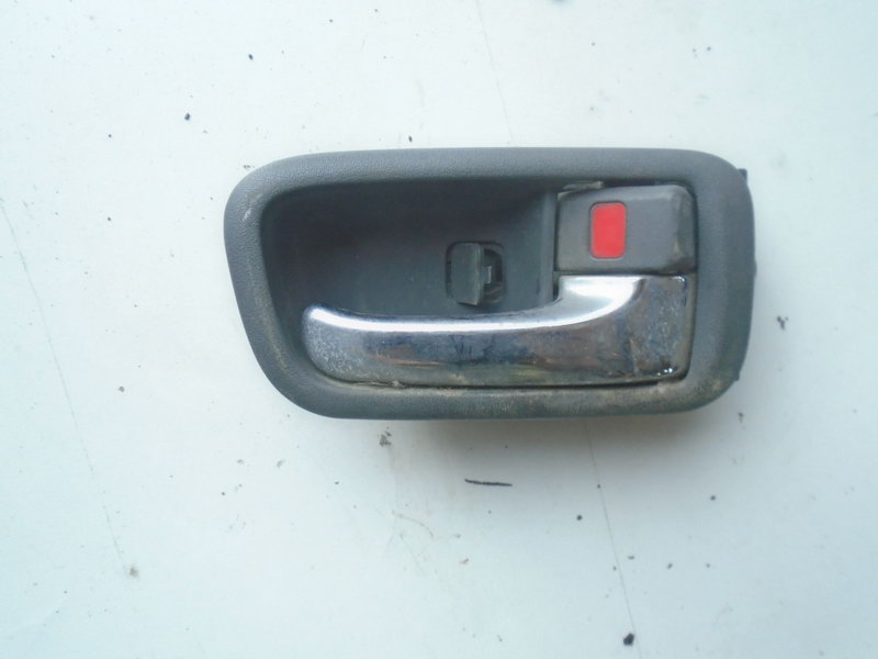 Ручка двери передней внутренняя правая для Toyota Mark II (X100) 1996-2000