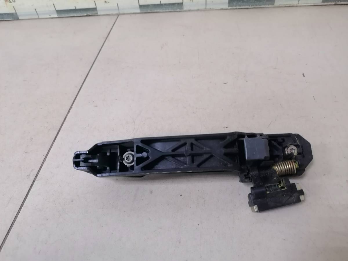 Ручка двери задней наружная левая Toyota Vitz P90 2005-2011