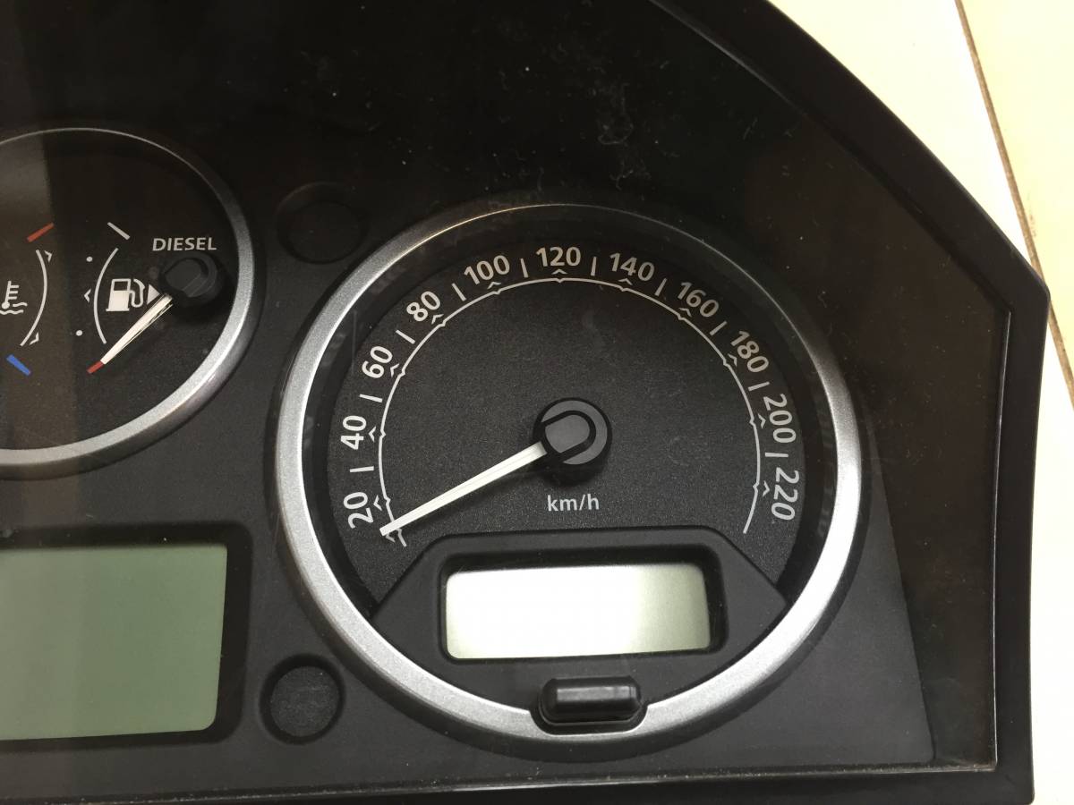 Панель приборов Land Rover Discovery 3 2004-2009