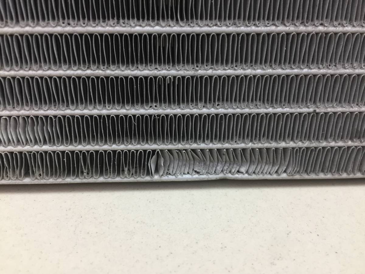 Радиатор кондиционера (конденсер) Ford Mondeo 4 2007-2015