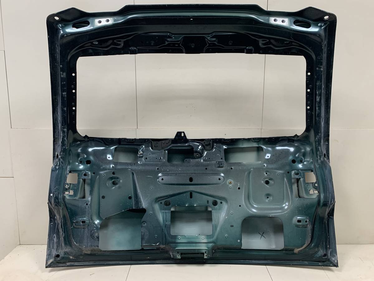 Дверь багажника Land Rover Discovery Sport 2014>