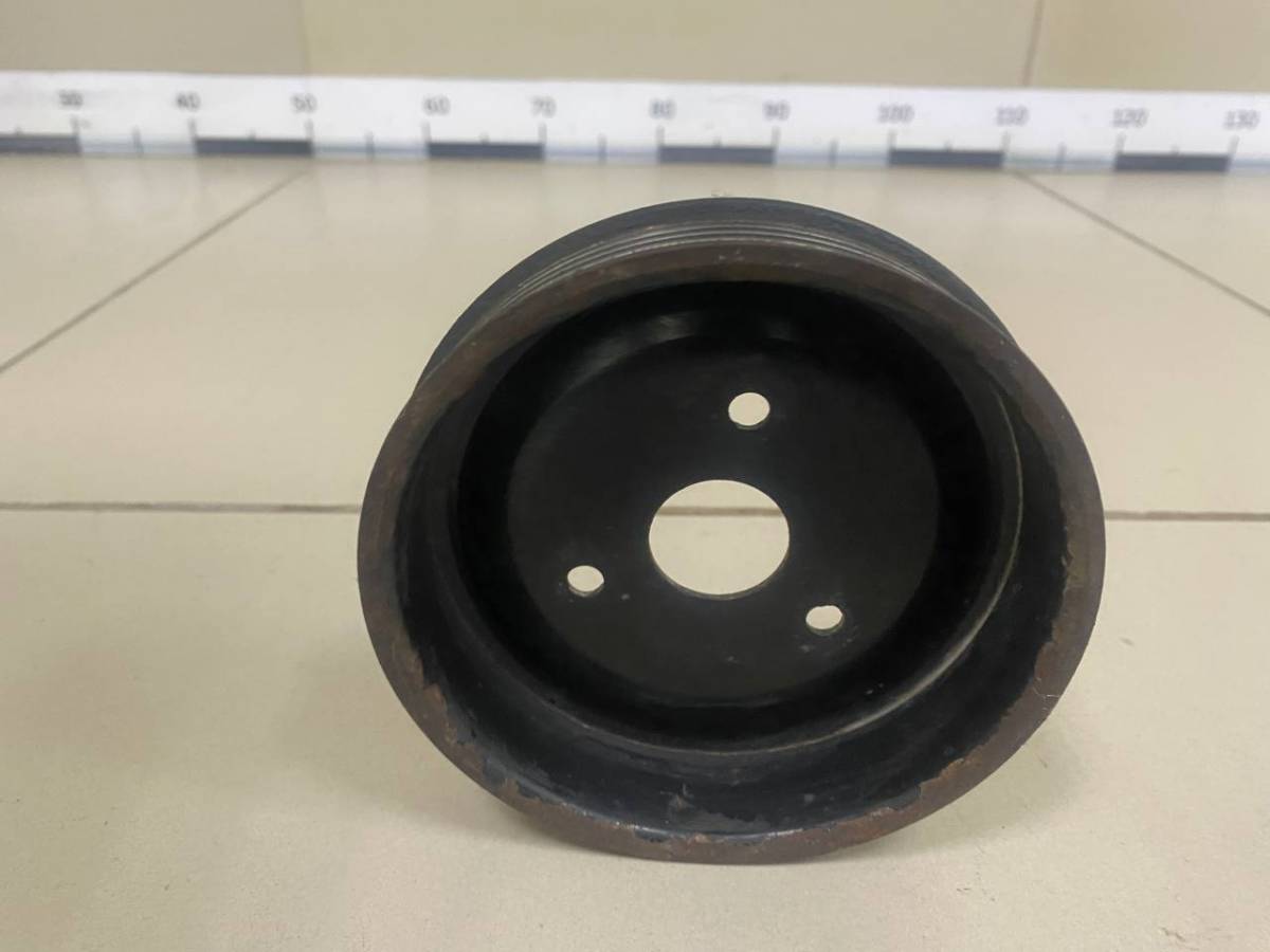 Шкив водяного насоса (помпы) Dodge Caliber 2006-2011