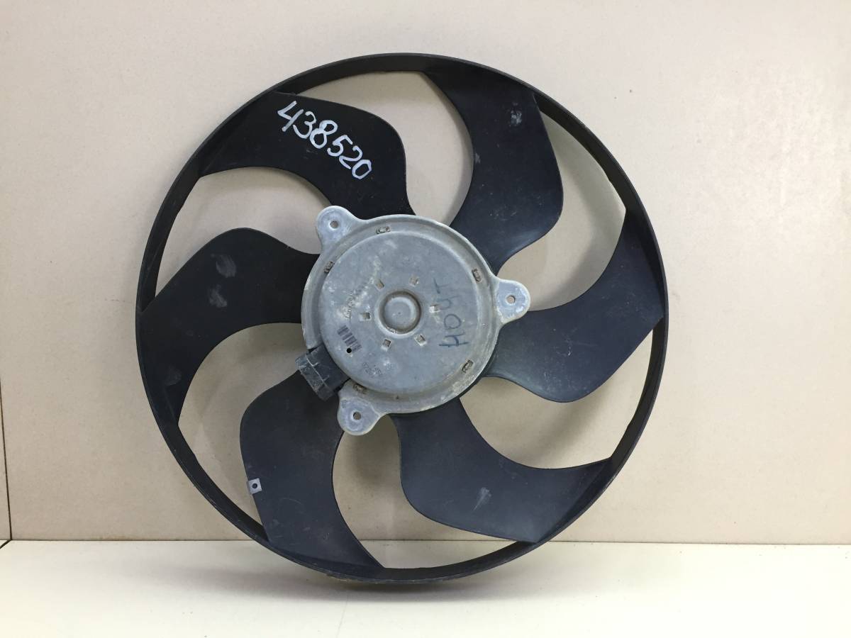Вентилятор радиатора Nissan Note (E11) 2006-2013