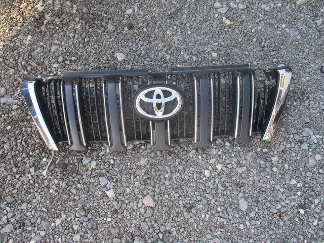 Решетка радиатора для Toyota Land Cruiser Prado (J150) 2009>
