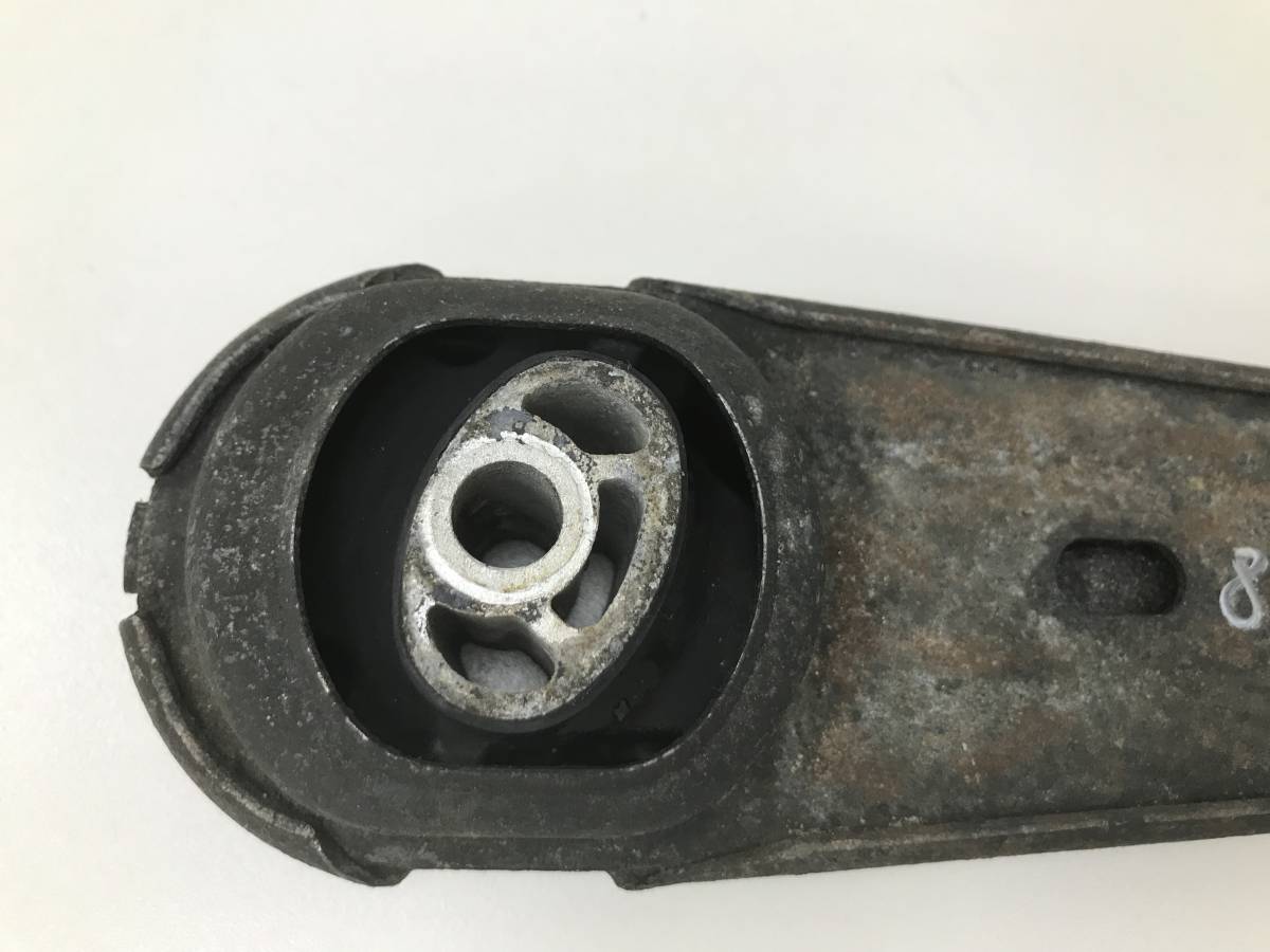 Опора двигателя задняя Nissan Almera 3 (G11, G15) 2012>