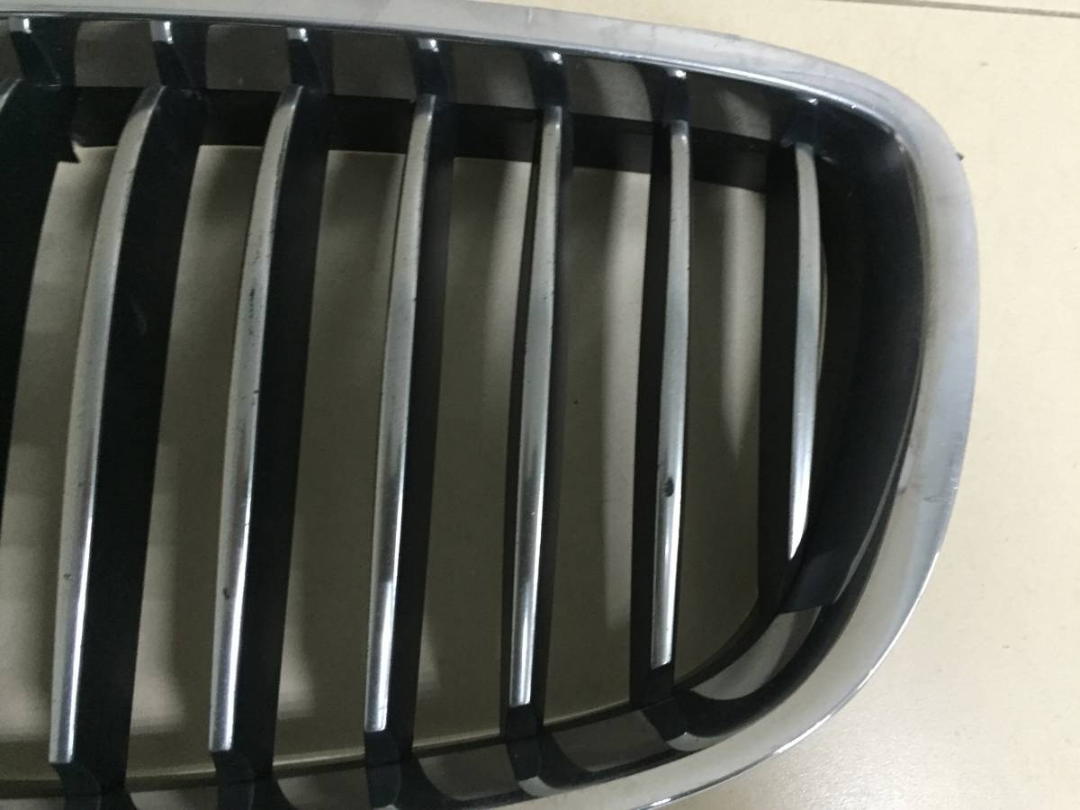 Решетка радиатора левая BMW 5-Series F11/F07 2009-2016